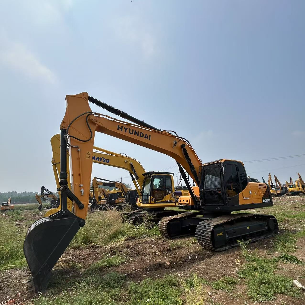 2017 Hyundai 225LC-9S Excavator | $23,600 for Sale