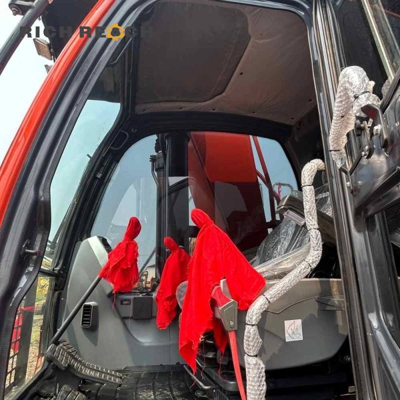2023 Doosan DX300 hydraulic excavator | $41,000 best deal for sale