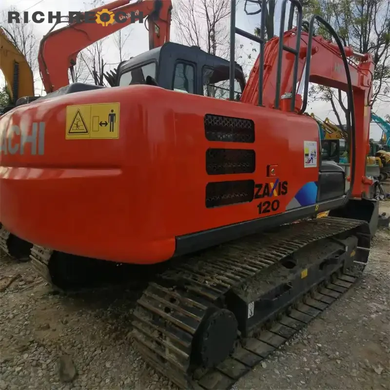 Used Hitachi ZAXIS 120 excavator – hydraulic main pump and filter bank