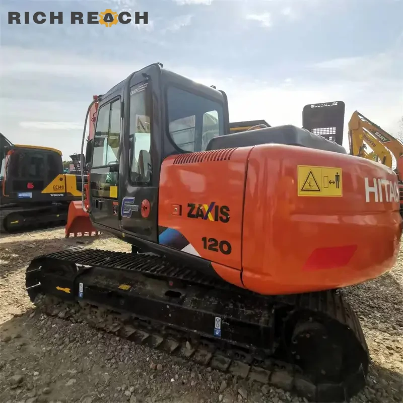 Used Hitachi ZAXIS 120 excavator – quick coupler hydraulic block