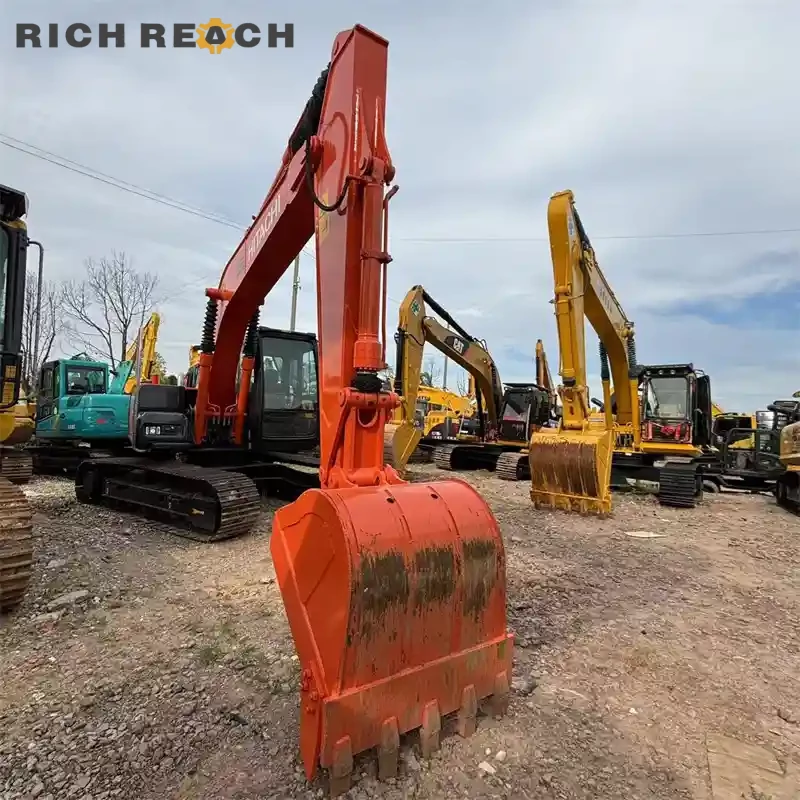 Used Hitachi ZAXIS 120 excavator – rear three-quarter view