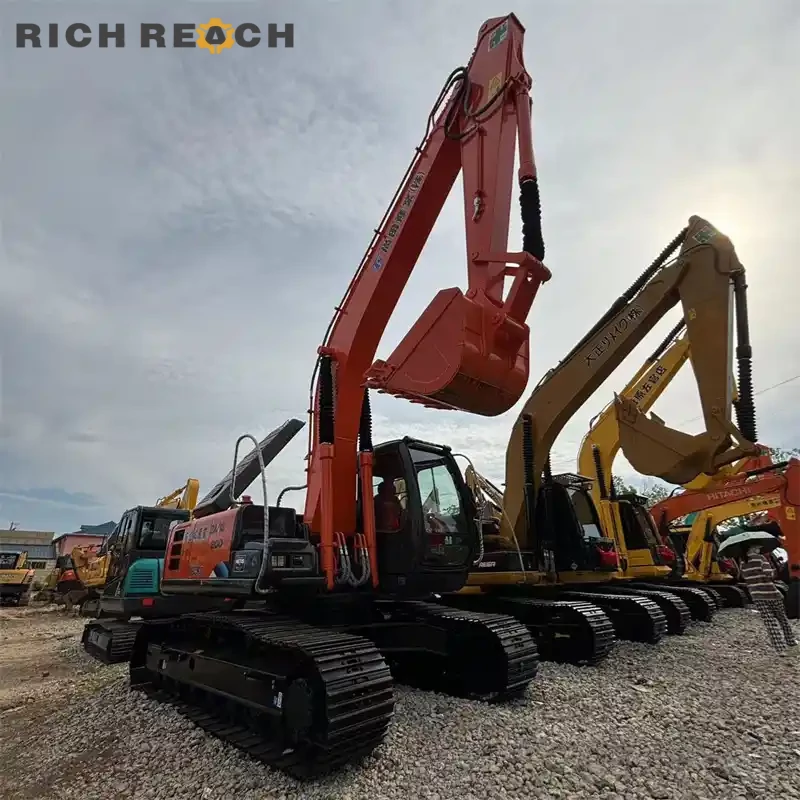 Used Hitachi ZAXIS 200 excavator – arm pin and bushing condition – quality pre-owned machine
