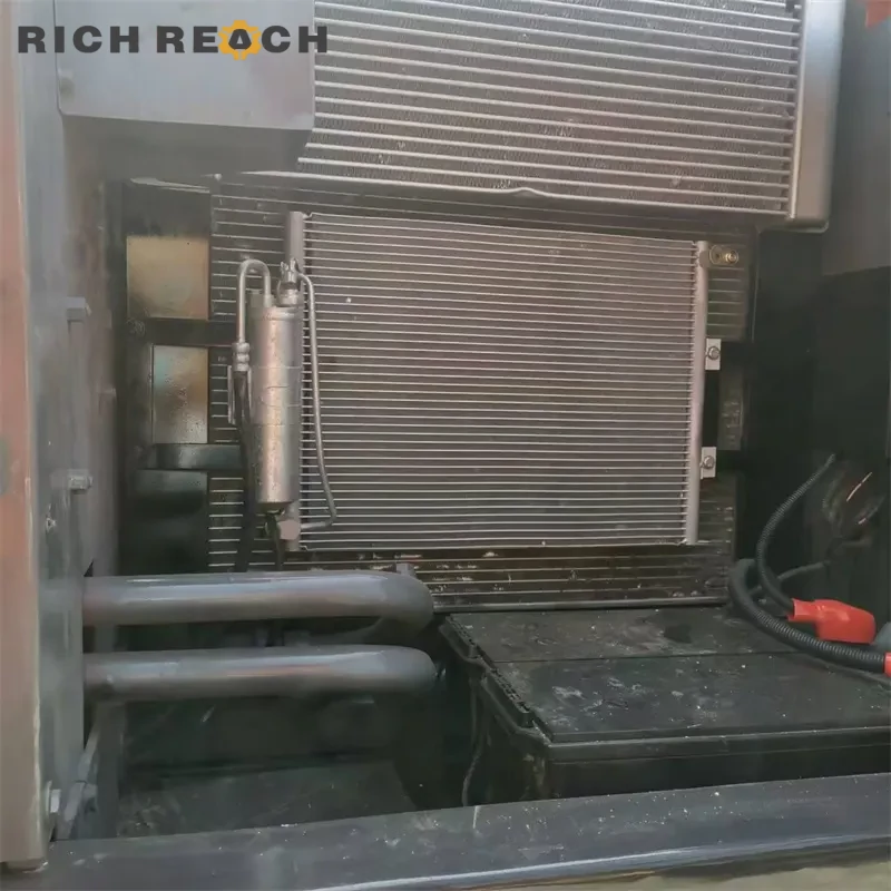 Used Hitachi ZAXIS 200 excavator – right side pump room – easy access for maintenance