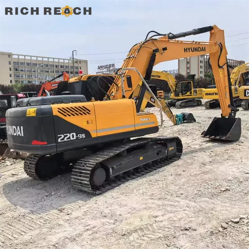 Cab interior and controls of a used Hyundai 220-9S excavator – low hours, great condition, Richreach
