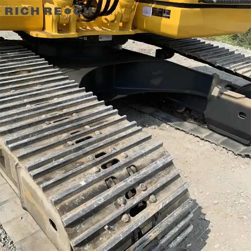 Used Komatsu PC160 monitor panel showing auto idle function, well-maintained used excavator