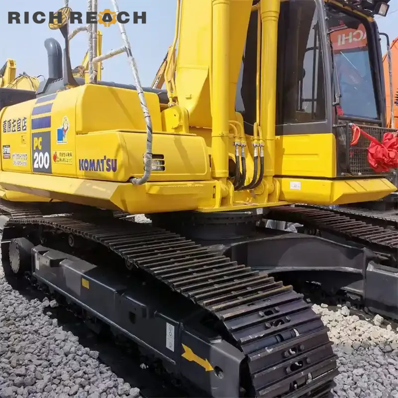 Left side track frame and undercarriage of a used Komatsu PC200