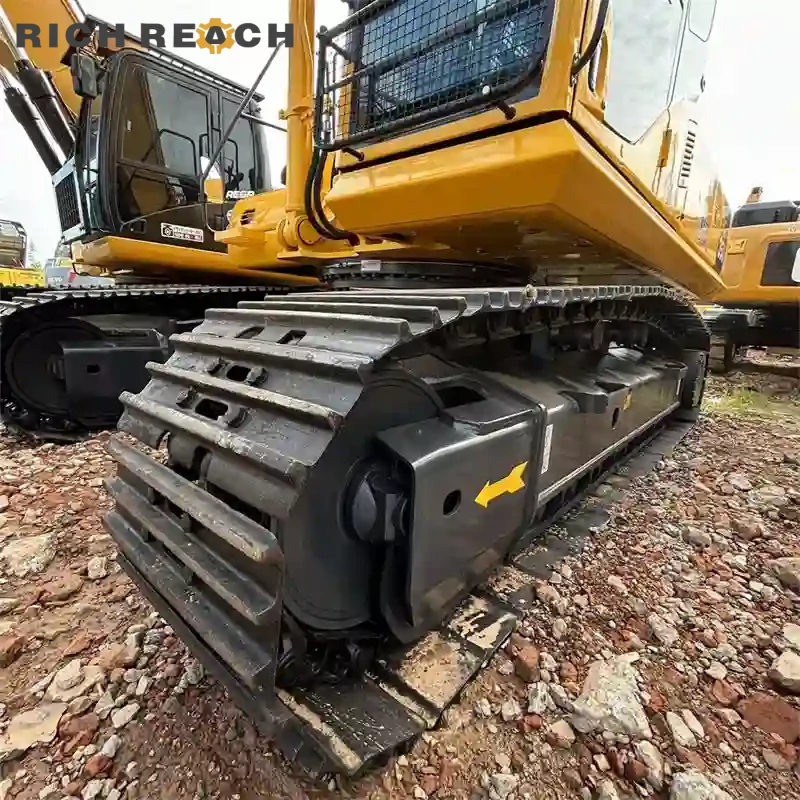Komatsu SAA6D114 engine in a used Komatsu PC350 crawler excavator for sale