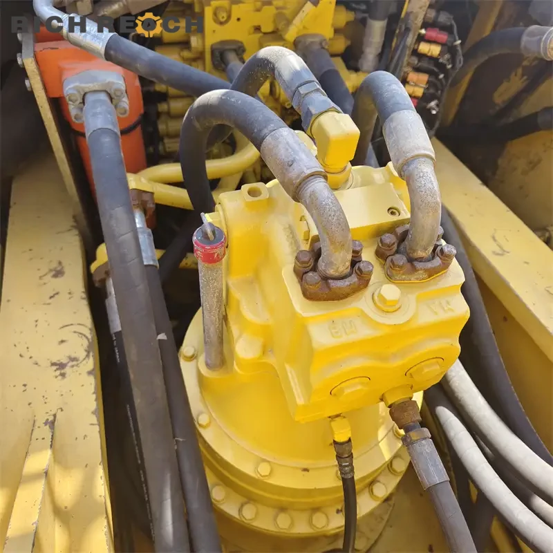Three-quarter front view of a used Komatsu PC400 excavator, top condition, low hours, contact Richreach for USD price