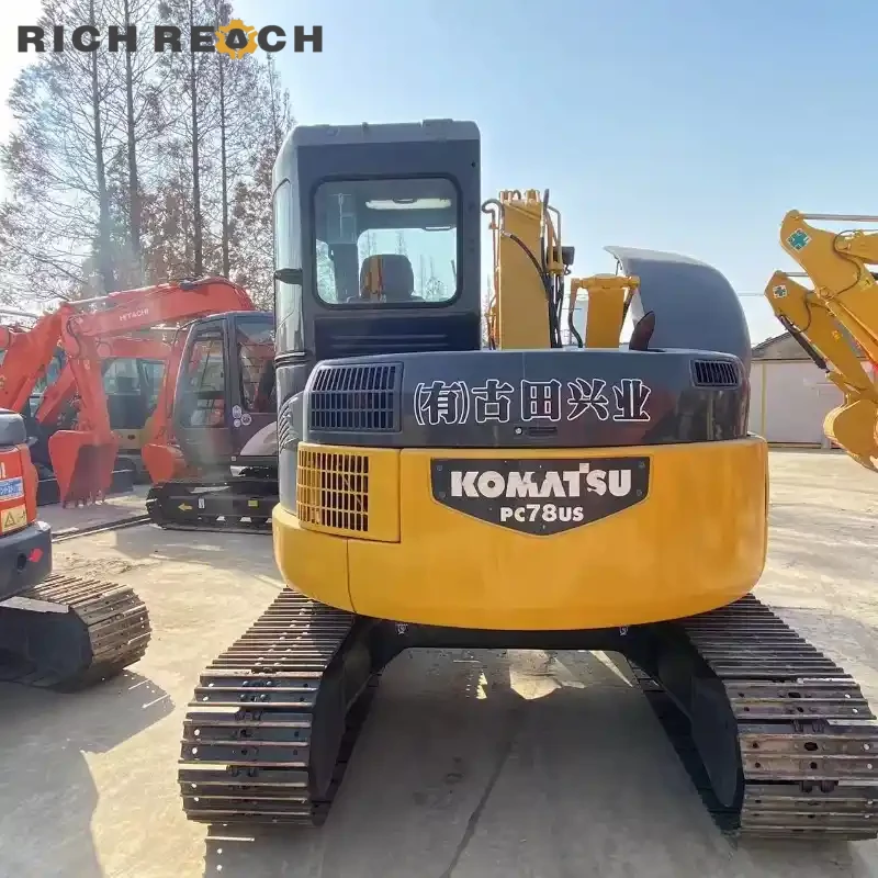 Used Komatsu PC78 excavator heavy-duty digging bucket with teeth – low-hour machine for sale