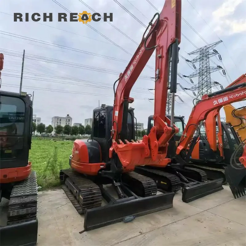 Used Kubota 165 excavator undercarriage and rubber tracks – low hours, compact footprint, priced in USD