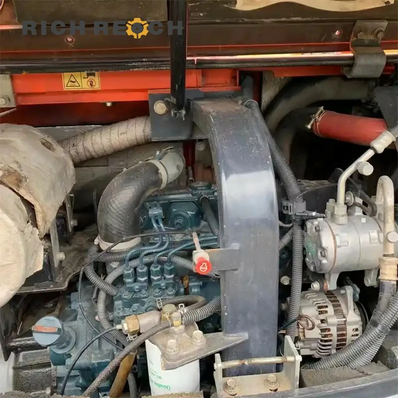 Cab interior and joystick pattern of used Kubota 183-3 U48-4 excavator for sale