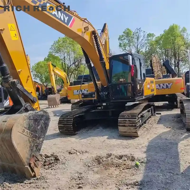 Right side pump room of a used Sany 215C excavator for sale, clean hydraulics
