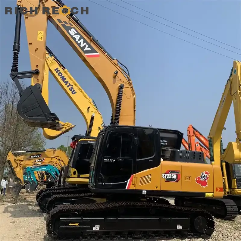 Sany SY235H used excavator – three-quarter front view, robust undercarriage and cab