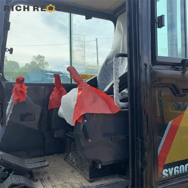 Bucket cylinder and pivot pin of used Sany 60C mini excavator, low hour machine USD priced