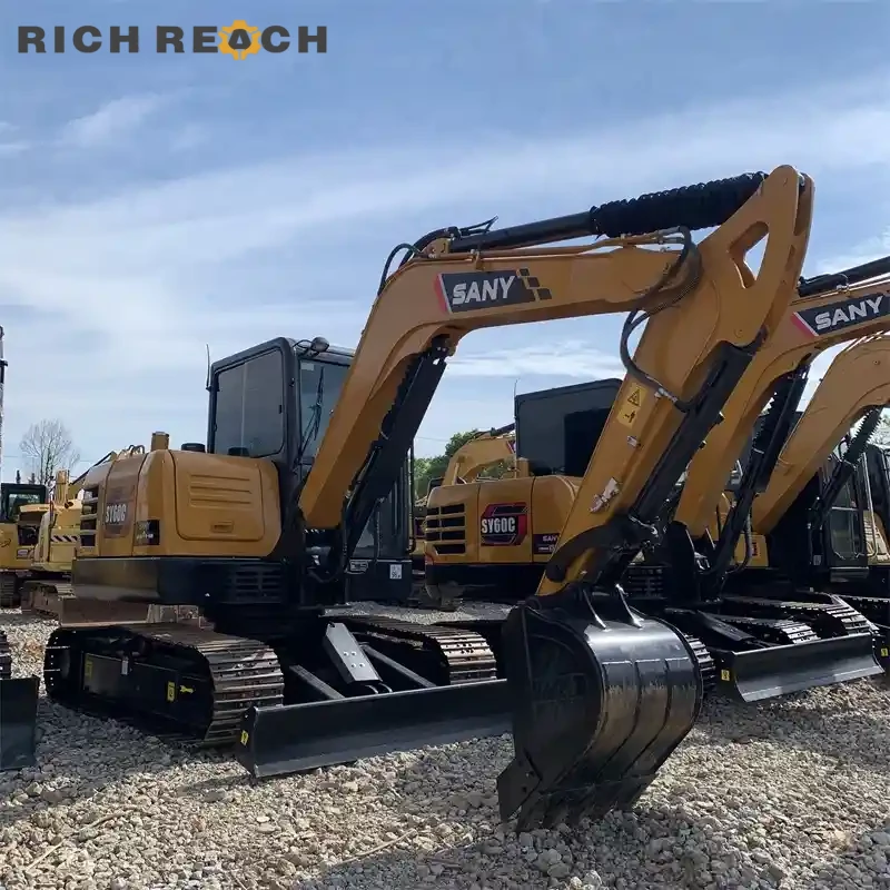 Working in confined yard – used Sany 60C mini excavator for sale, great for landscaping