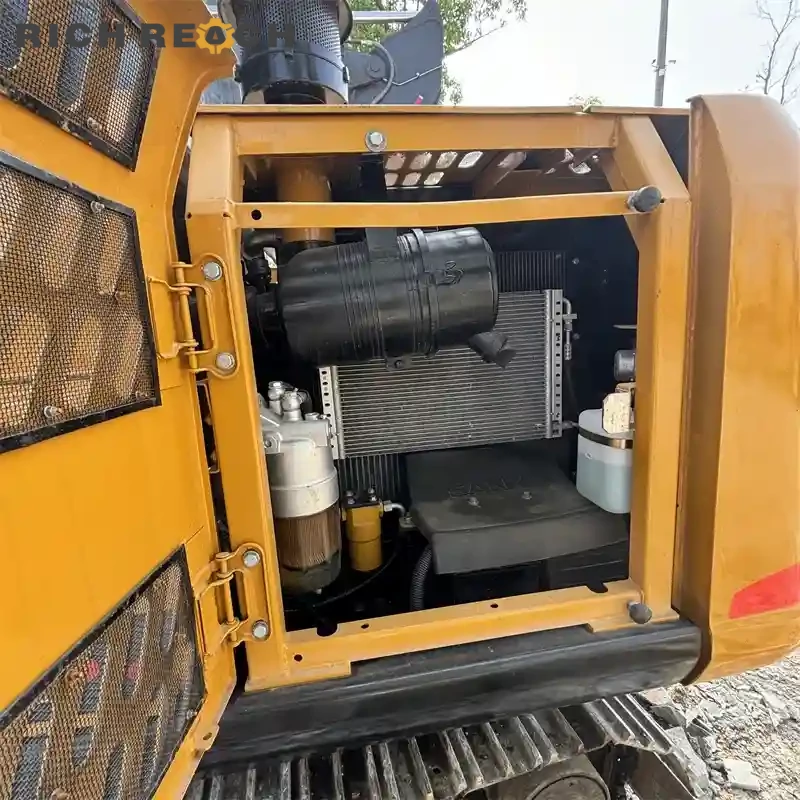 Track chain and master pin of a used Sany 95C Pro excavator with low hours