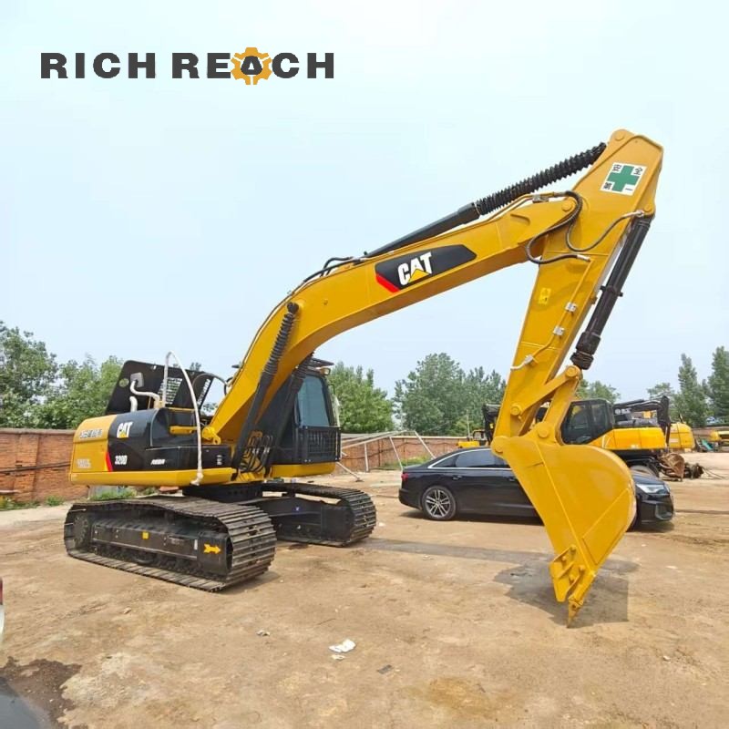 2024 Caterpillar 320D undercarriage wear 350 hours $26,500