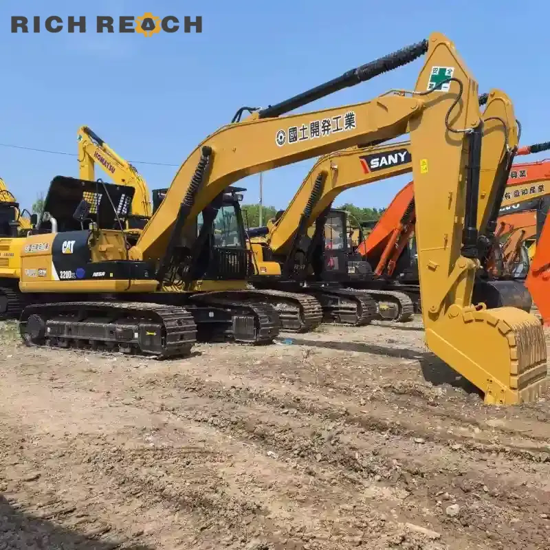 Undercarriage and heavy-duty tracks of used Cat 320D2 excavator beast performance