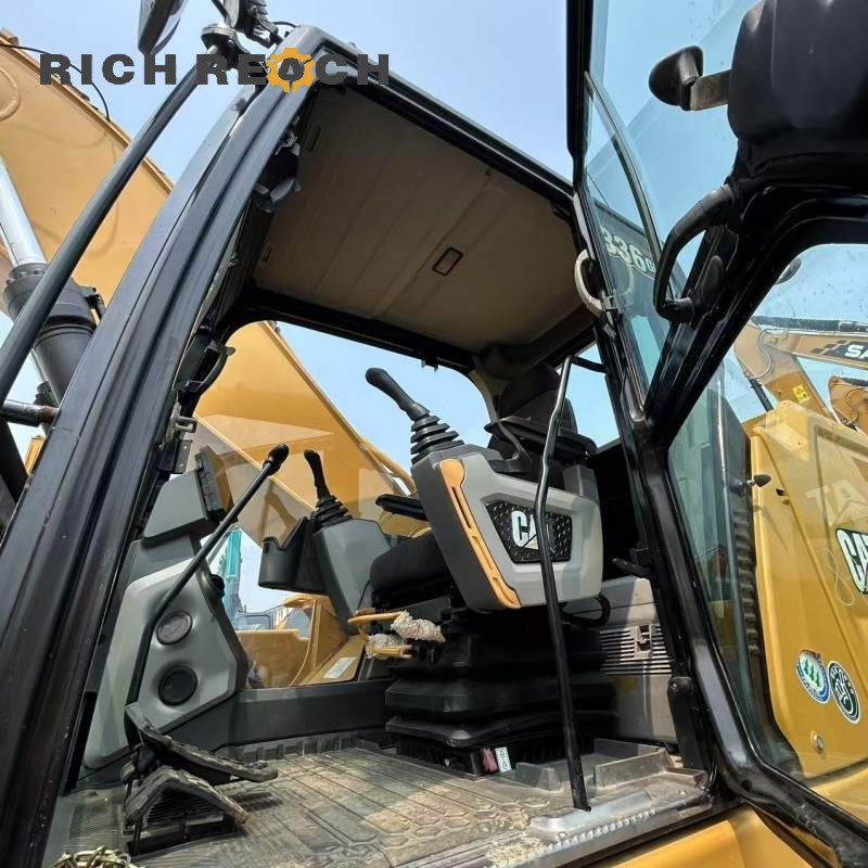 2025 Cat 336GC control panel joysticks low hours POA