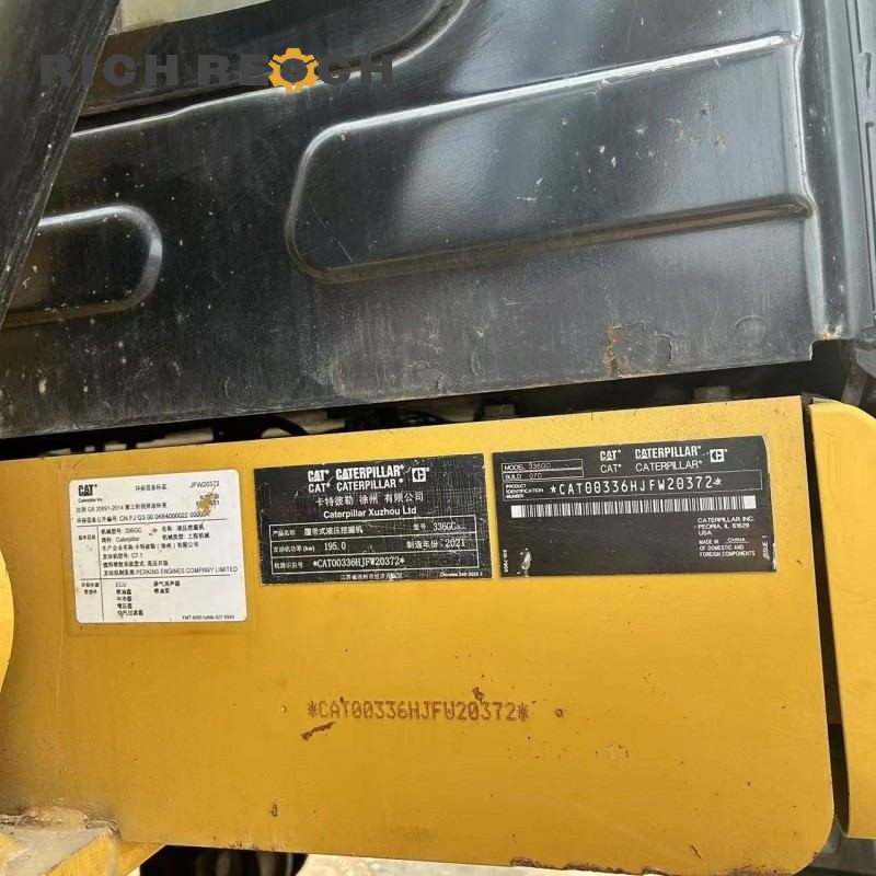 2025 Cat 336GC engine compartment access low hours POA