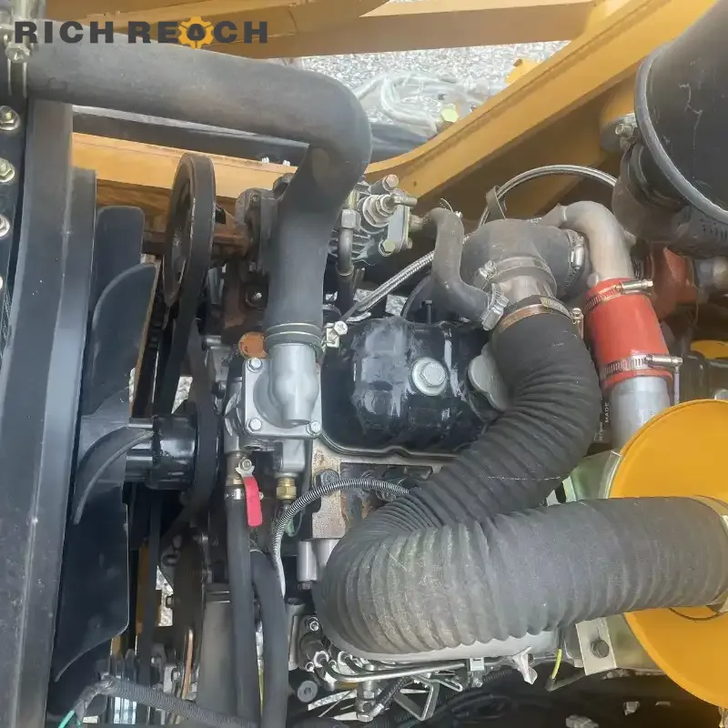 Cat 440 backhoe bucket and excavator arm – 15.5 ft dig depth for tough jobs – 2025 model in stock