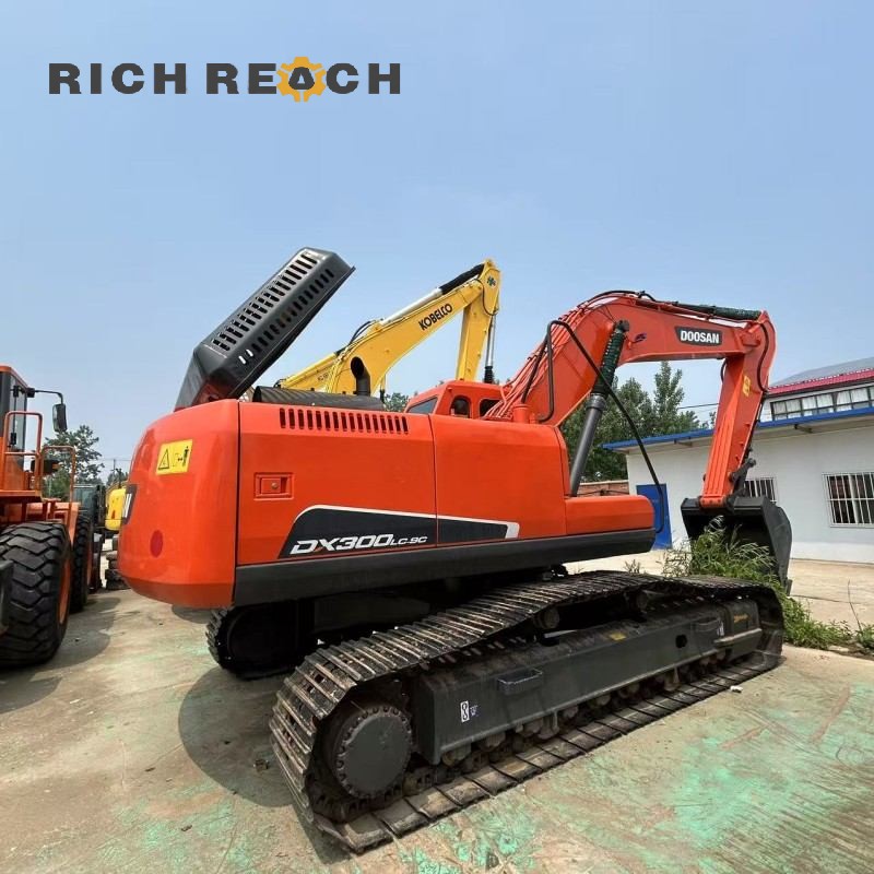 Overview of used 2023 Doosan DX300LC-9C excavator, heavy equipment for sale $41,000