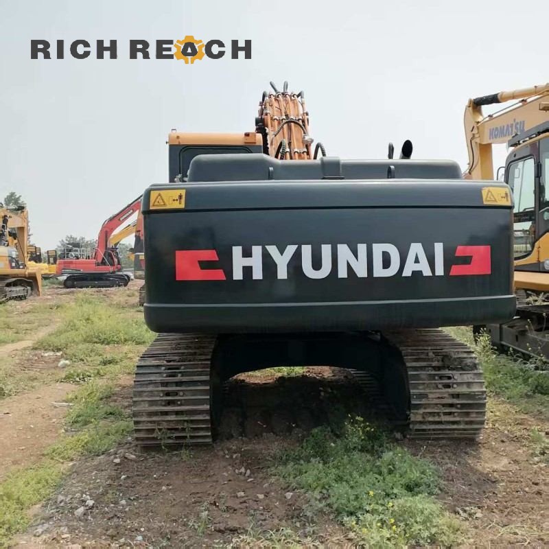 Left side view of a used 2025 Hyundai 225LC-9S hydraulic excavator, $33,670 - Richreach