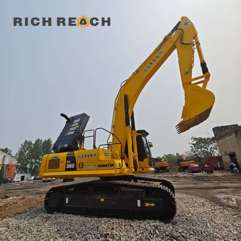 Rear view and counterweight of a 2015 Komatsu PC360-7 excavator with 2,700 hours, priced at $37,500