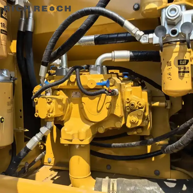 Used Cat 320D2 excavator beast performance – bucket and track close-up, job-ready