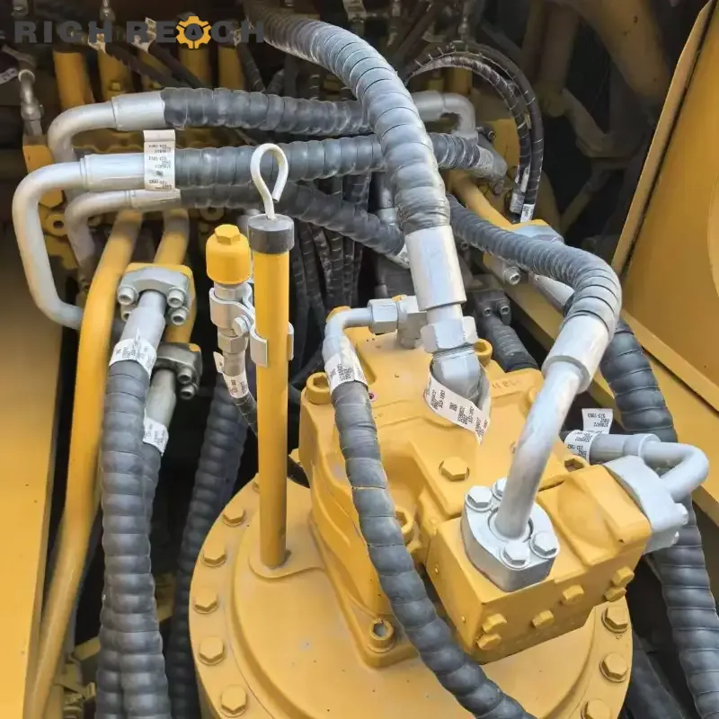 Grease points of used heavy equipment CAT 336D2 beast excavator easy maintenance