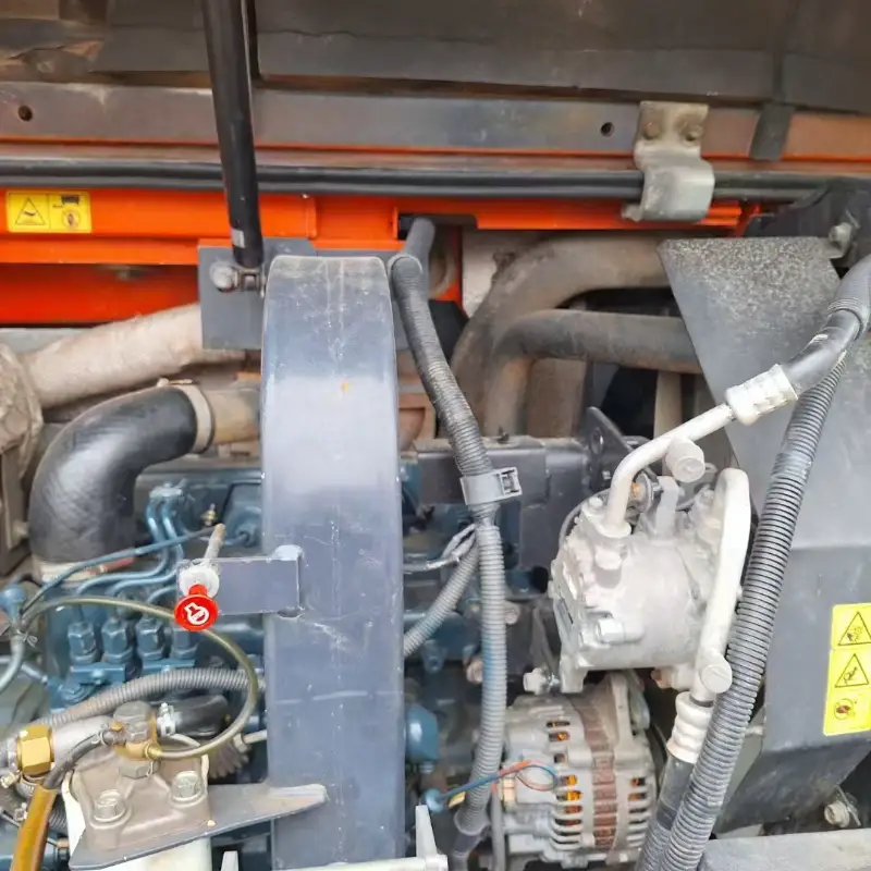 Reliable hydraulic pump system of used Kubota KX183 unbeatable price