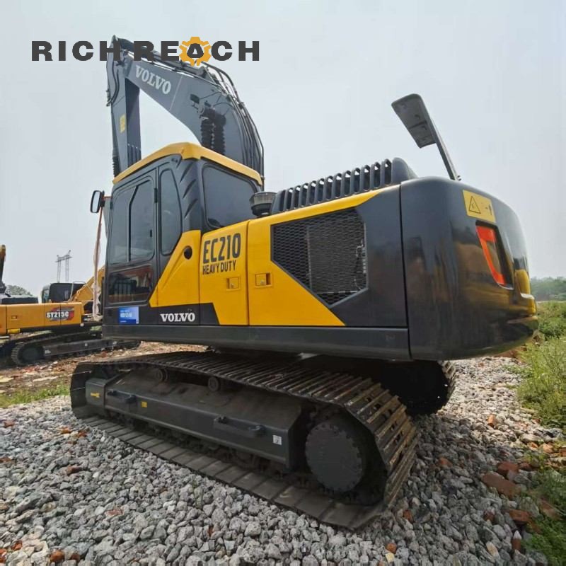 Hydraulic tank – 2023 Volvo EC210 excavator for sale $29,300