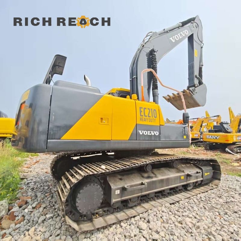 Undercarriage – 2023 Volvo EC210 crawler excavator $29,300